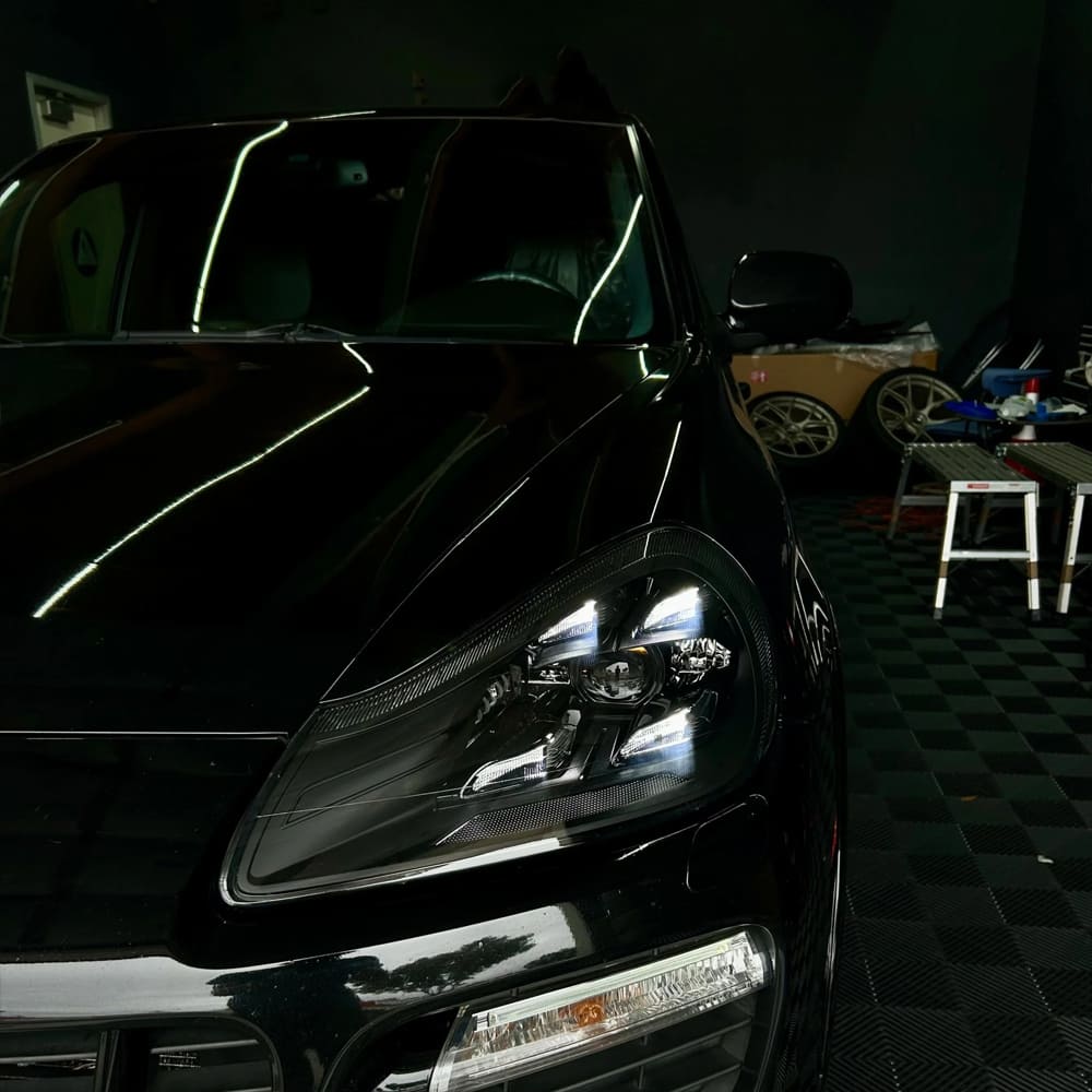 Porsche Cayenne 2007–2010 (957 & 9PA) Matrix LED Headlights Assembly Upgrade