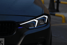 Load image into Gallery viewer, Applicable to 2013-2018 BMW 3 Series F30 LED Headlight Assembly Upgrade Version, Blue Frame Lens, Streamer Turn Signal